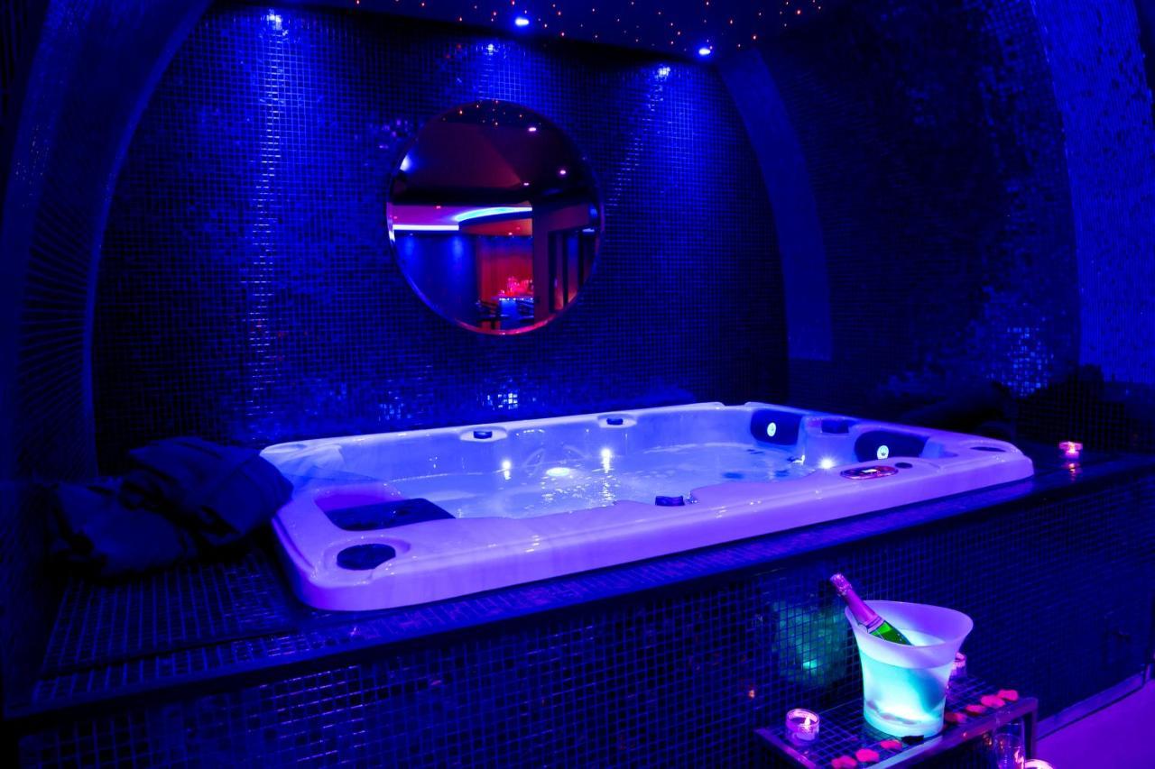 L'Insolite Spa Privatif "Suite Luxueuse-Jacuzzi" Тулуза Екстериор снимка